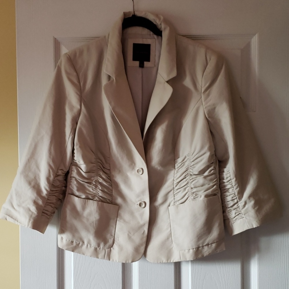 The Limited blazer.  Large in EUC.